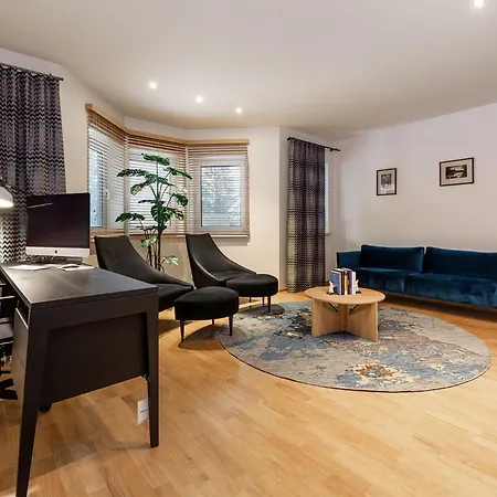 别墅 Luxury With 6 Bedrooms & Pool Etc