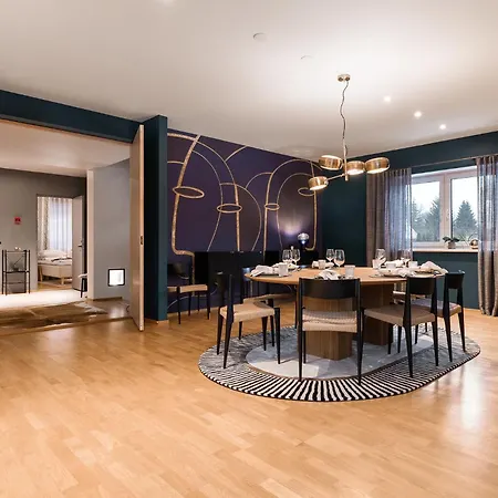 别墅 Luxury With 6 Bedrooms & Pool Etc 塔林