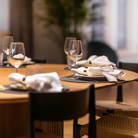 别墅 Luxury With 6 Bedrooms & Pool Etc